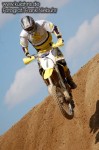 b_st093